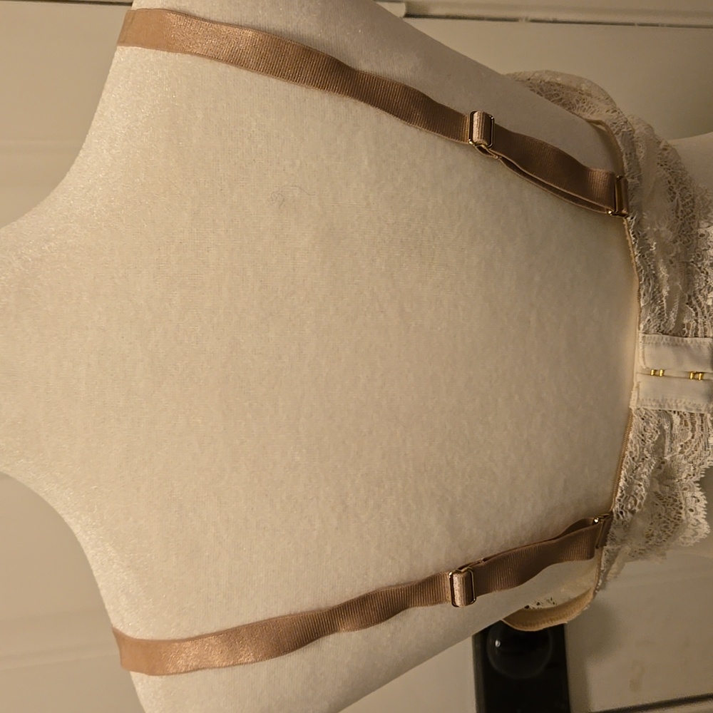 Third Love 24/7 Lace Balconette Bra Padded Underwire Cream Lace Tan sz 38E - Picture 5 of 8